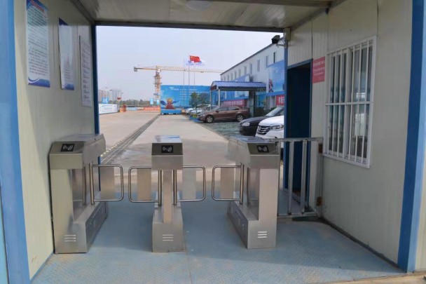 自贸区临港新片区PDC1-0303单元WSW-C4A-01街坊WSW-C4A-01-04地块商住项目住宅部分（除桩基） - 智慧工地